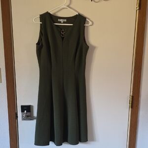 Sandra Darren Olive Green Sleeveless Midi Dress with Ring Detail